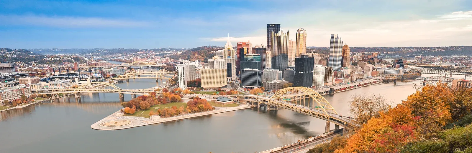 Pittsburgh, PA skyline